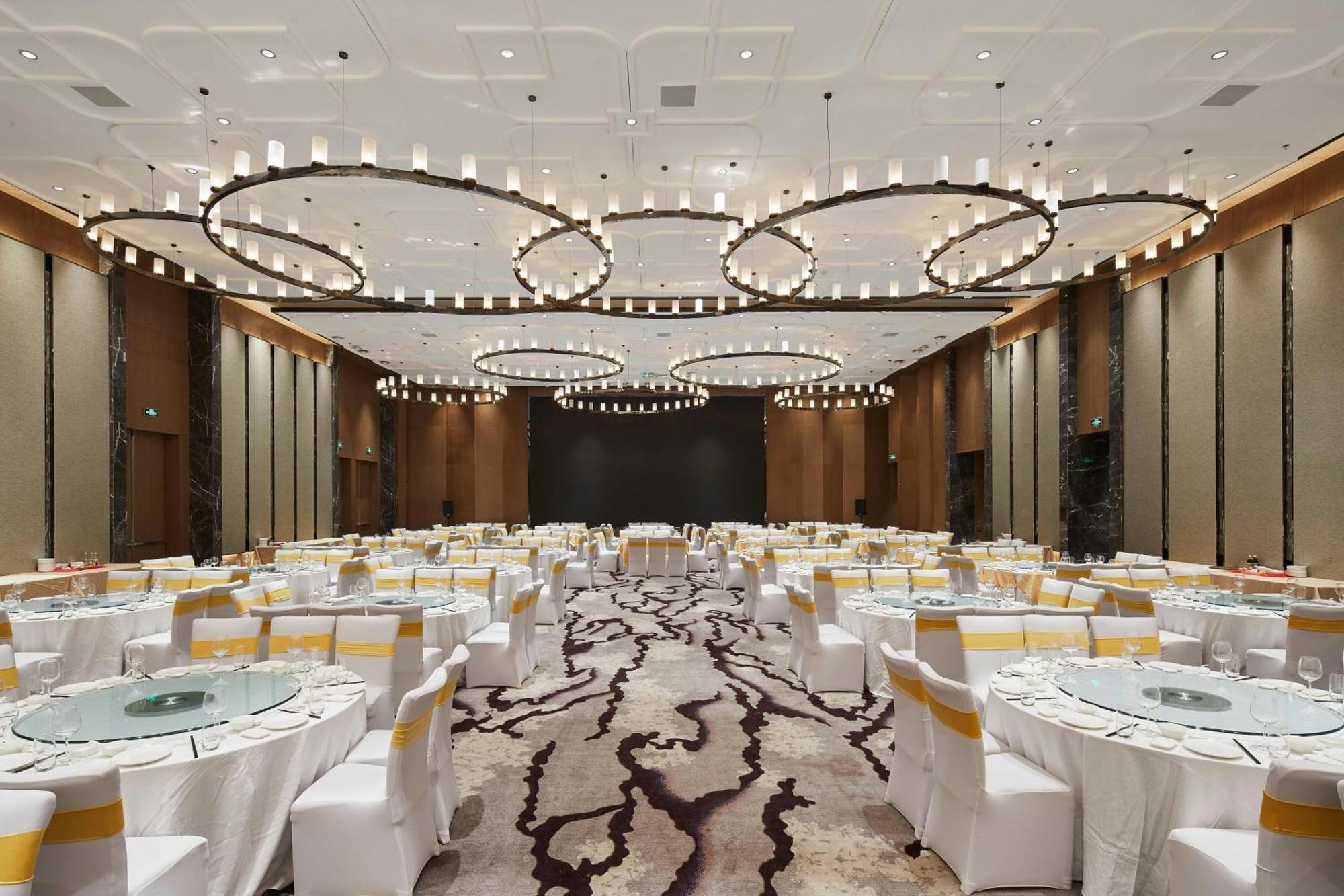 Courtyard By Marriott Xinchang Esterno foto