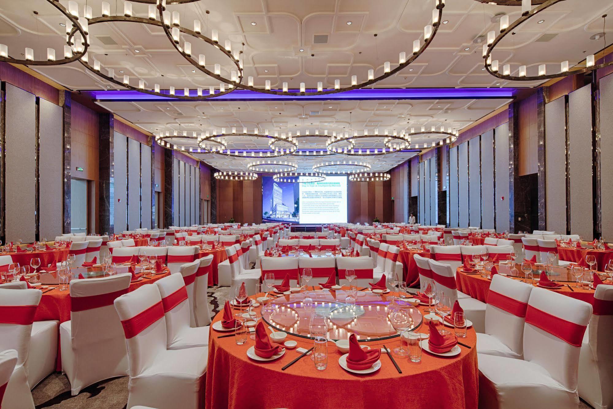 Courtyard By Marriott Xinchang Esterno foto