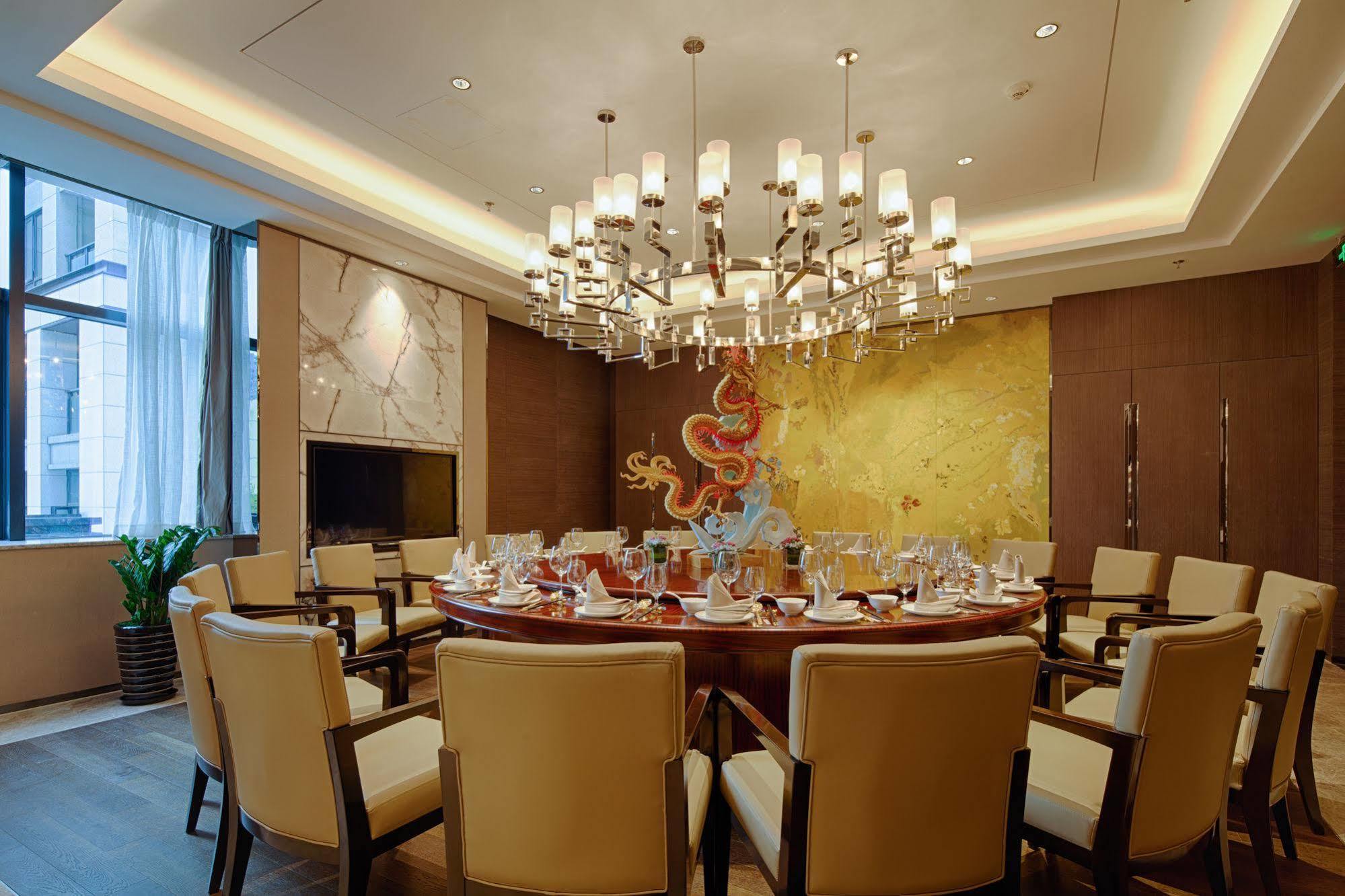 Courtyard By Marriott Xinchang Esterno foto